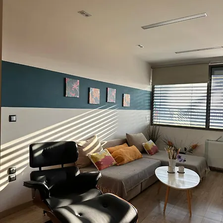 Urban Apartment *